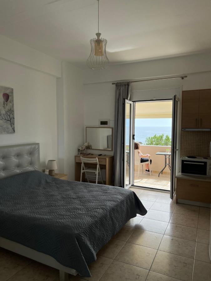 Apartamento Pelini Kalamaki  Exterior foto
