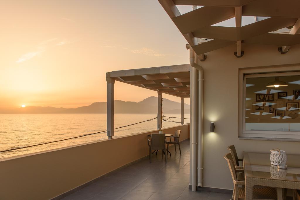 Apartamento Pelini Kalamaki  Exterior foto